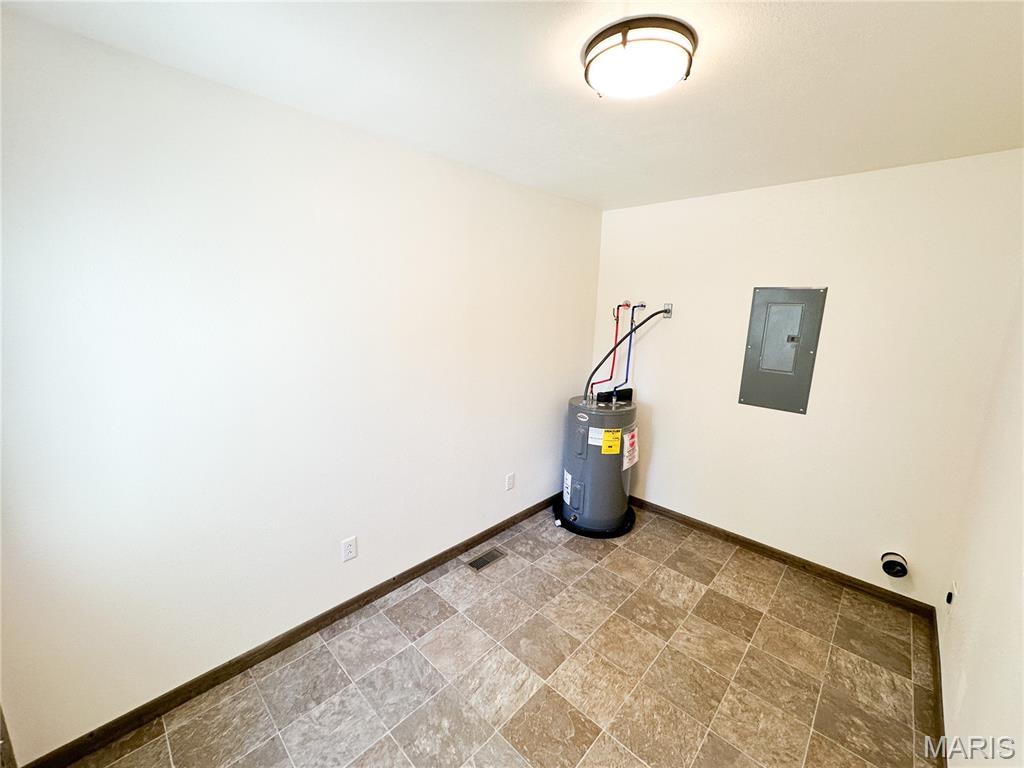 Photo 14 - Residential for sale – 701 E 4th Street  Salem, MO