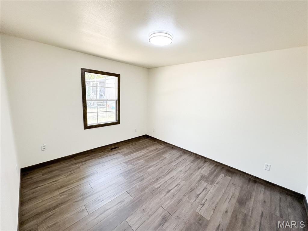 Photo 10 - Residential for sale – 701 E 4th Street  Salem, MO