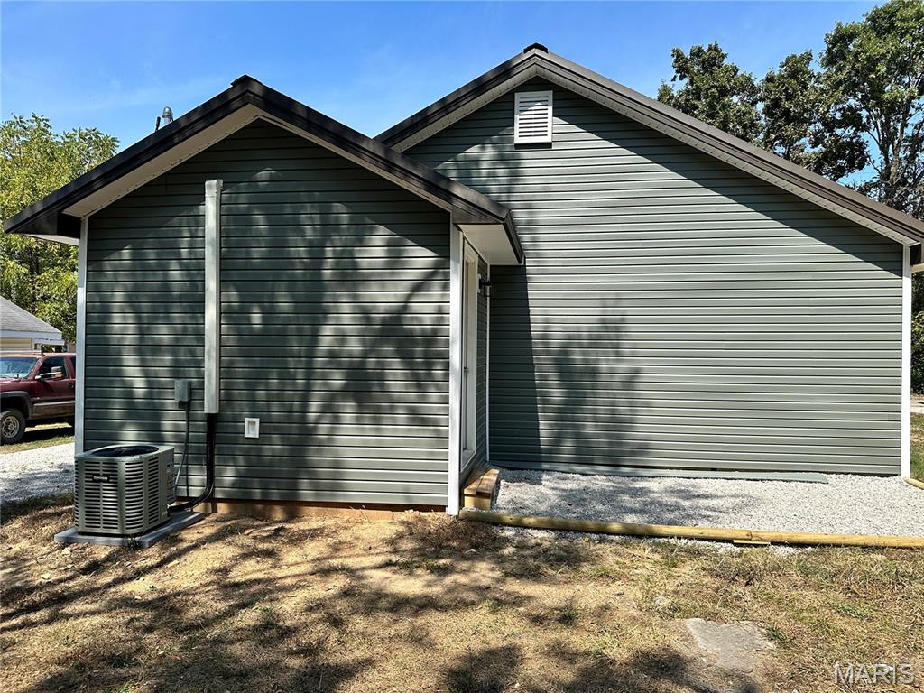 Photo 17 - Residential for sale – 701 E 4th Street  Salem, MO