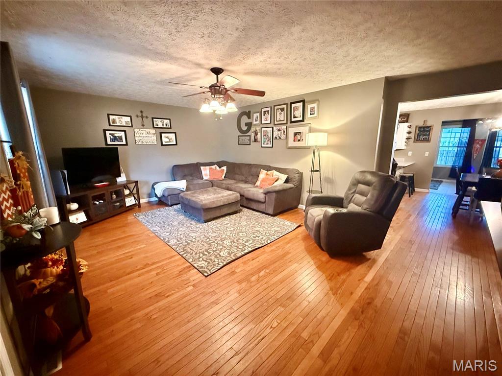 Photo 5 - Residential for sale – 29  Saint Ann Avenue  St James, MO