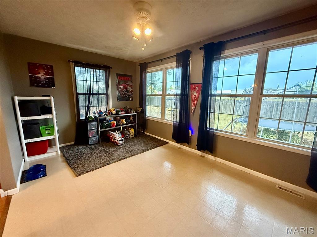 Photo 9 - Residential for sale – 29  Saint Ann Avenue  St James, MO