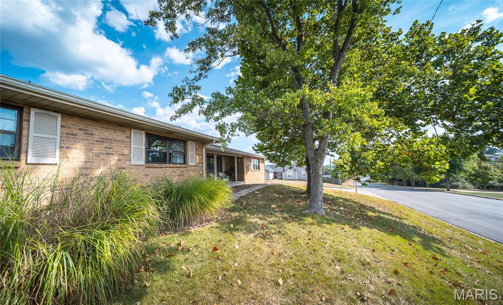 Photo 4 - Residential for sale – 1500  Independence Road  Rolla, MO