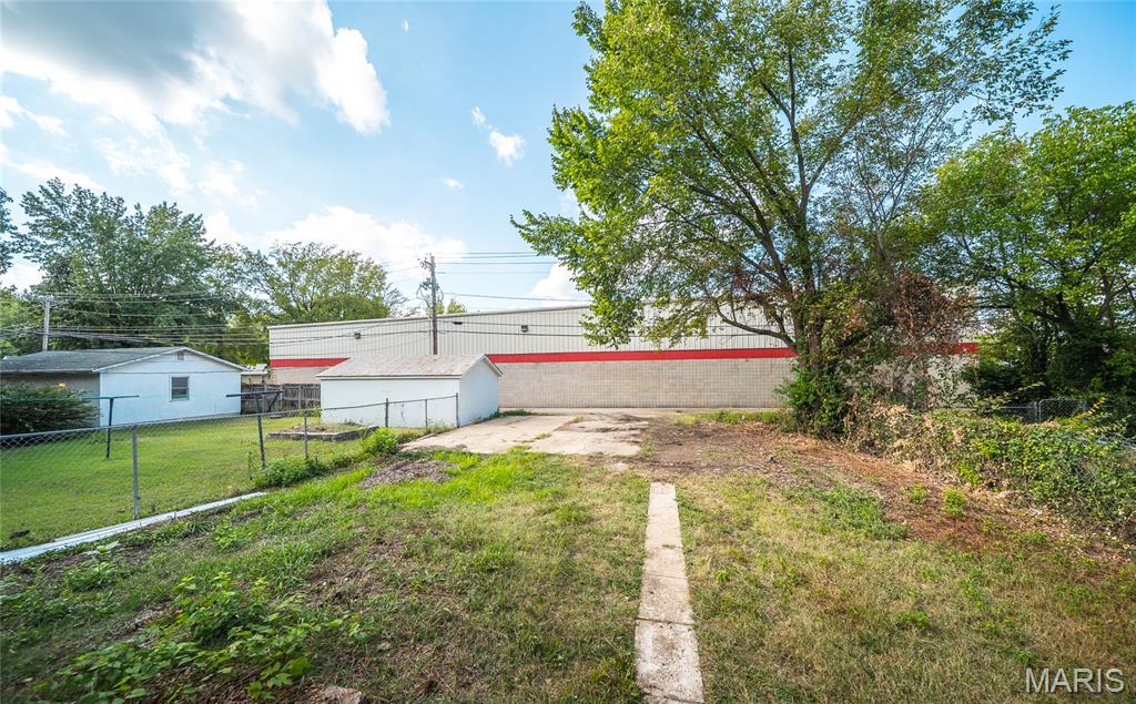 Photo 7 - Residential for sale – 127 W James Boulevard  St James, MO