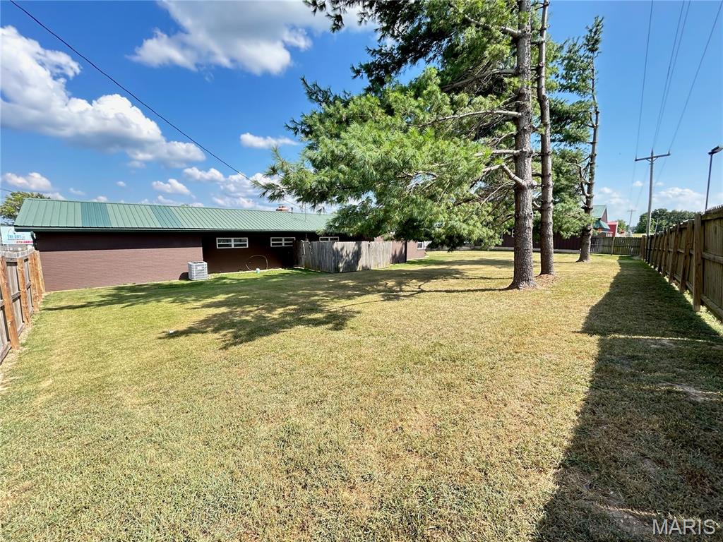 Photo 33 - Commercial Sale for sale – 905,907 W Scenic Rivers Boulevard  Salem, MO