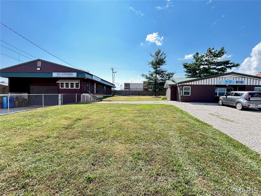 Photo 27 - Commercial Sale for sale – 905,907 W Scenic Rivers Boulevard  Salem, MO