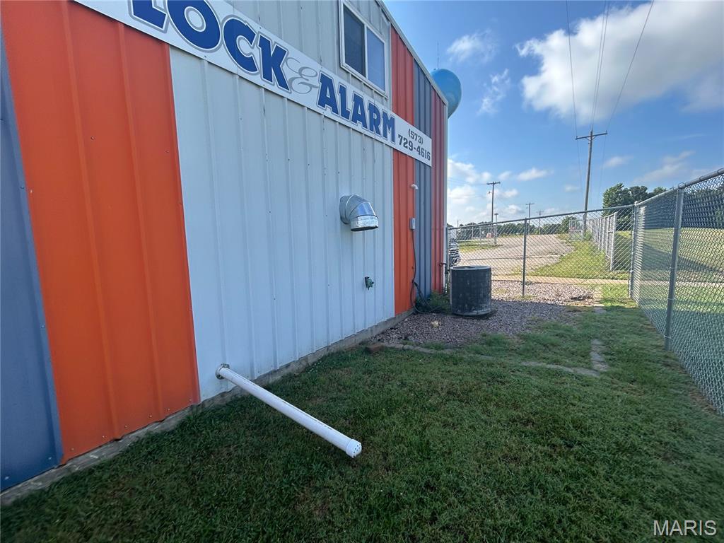 Photo 8 - Commercial Sale for sale – 909 & 900 W Scenic Rivers & Hobson Boulevard  Salem, MO