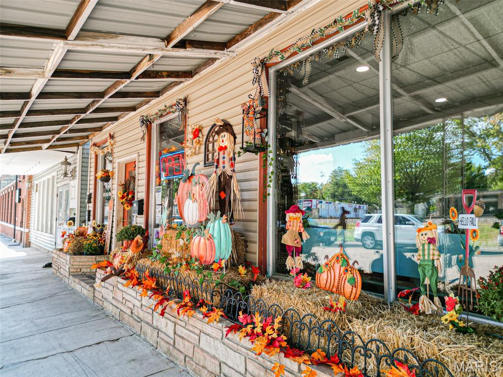 Photo 5 - Commercial Sale for sale – 107 E Springfield Street  St James, MO