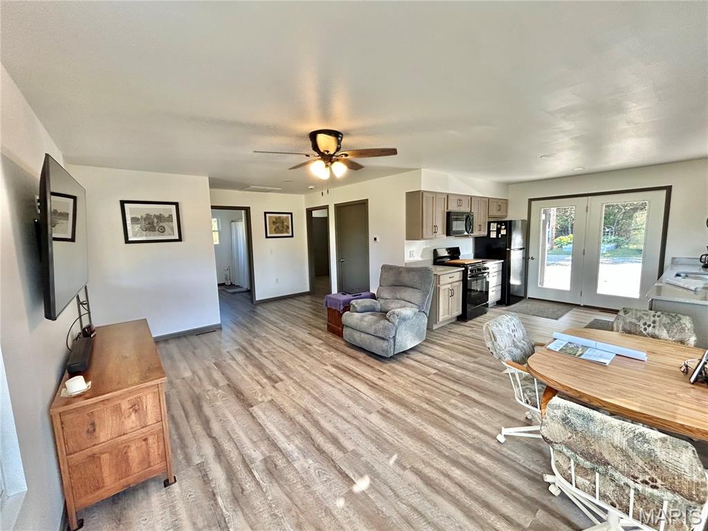 Photo 13 - Residential for sale – 5204 S Highway 19   Salem, MO