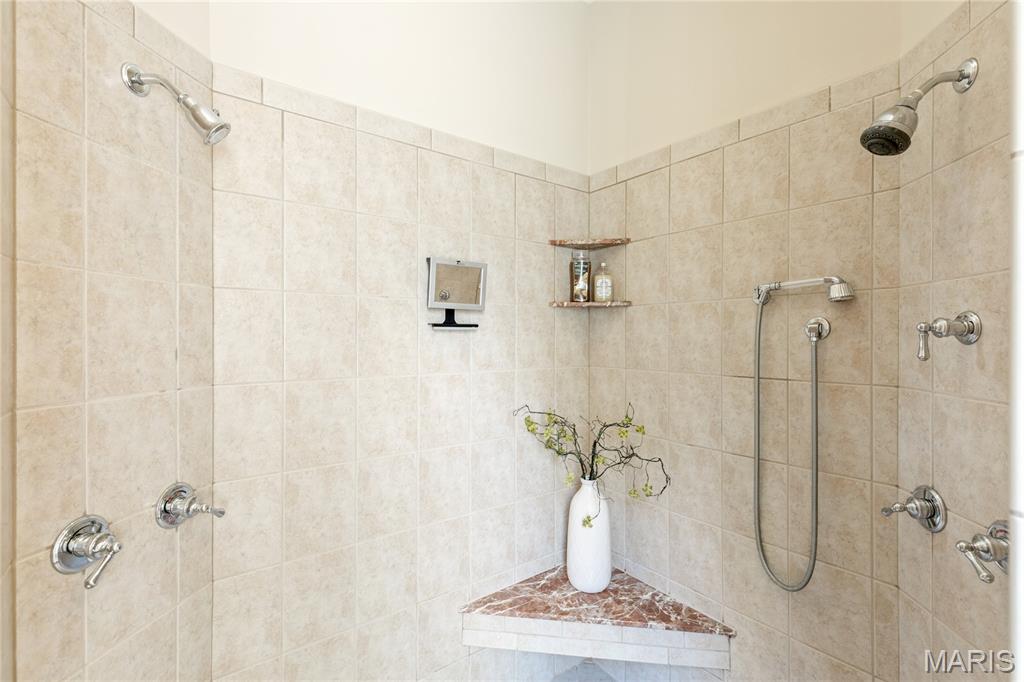 Photo 49 - Residential for sale – 29  Muirfield Lane  Town and Country, MO