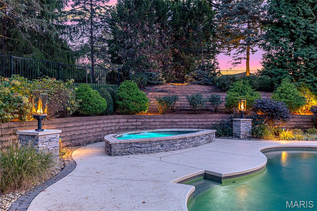 Photo 41 - Residential for sale – 29  Muirfield Lane  Town and Country, MO