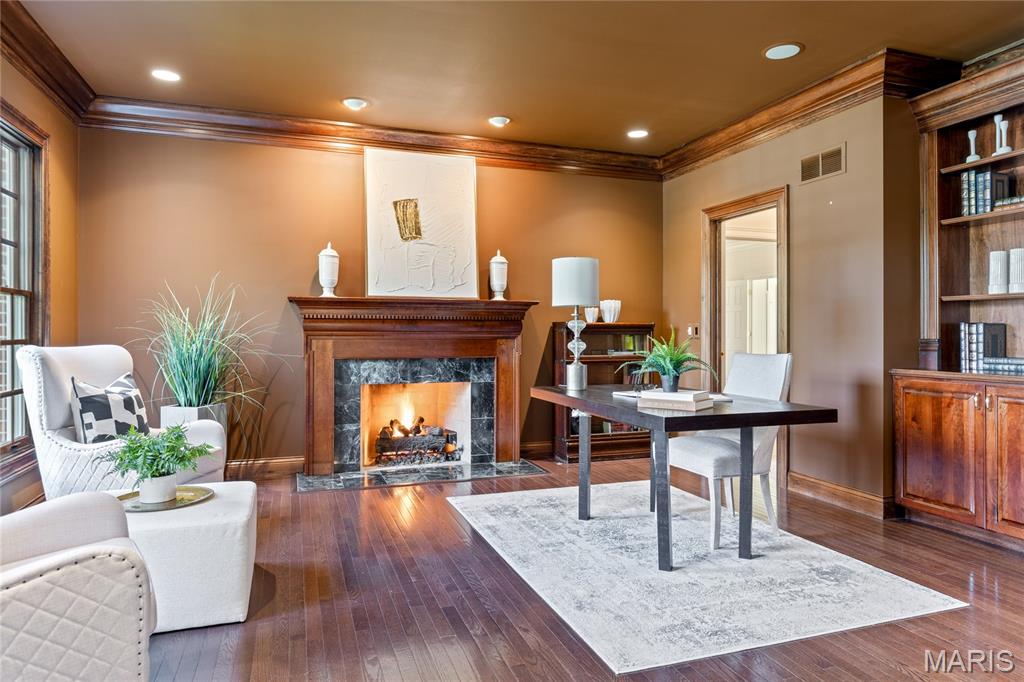 Photo 10 - Residential for sale – 29  Muirfield Lane  Town and Country, MO