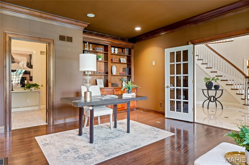 Photo 11 - Residential for sale – 29  Muirfield Lane  Town and Country, MO