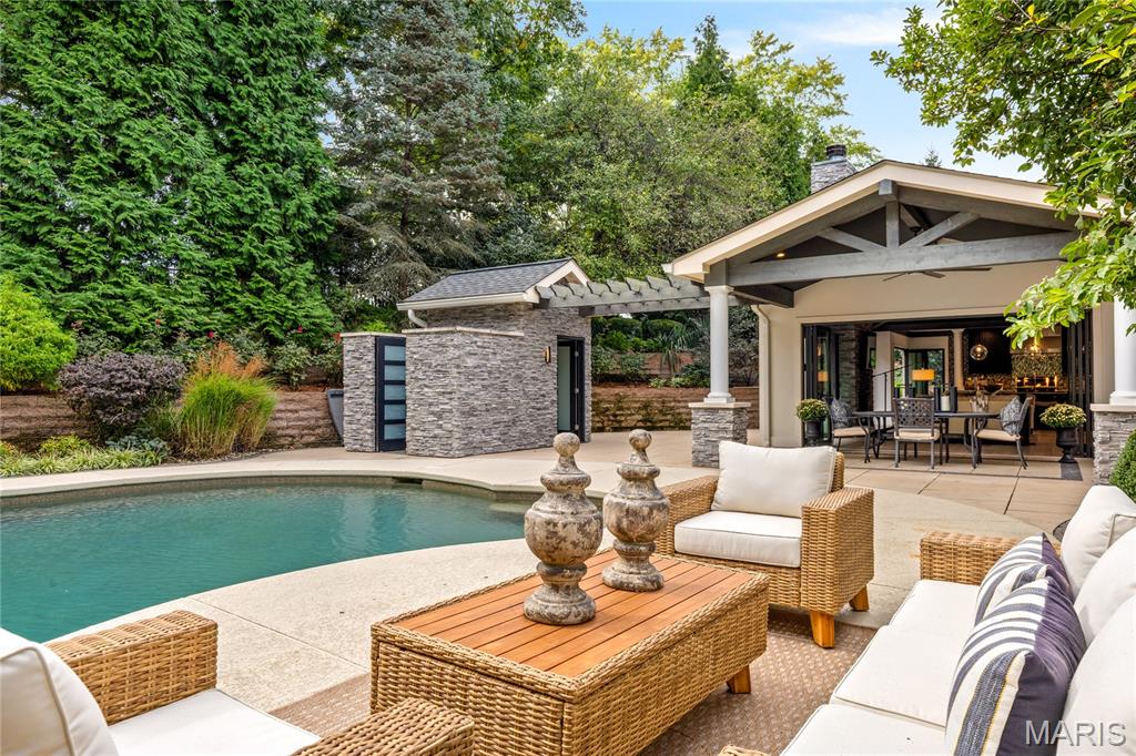 Photo 40 - Residential for sale – 29  Muirfield Lane  Town and Country, MO