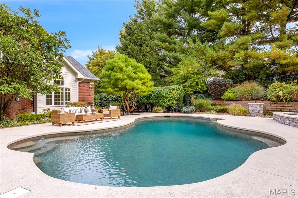 Photo 76 - Residential for sale – 29  Muirfield Lane  Town and Country, MO