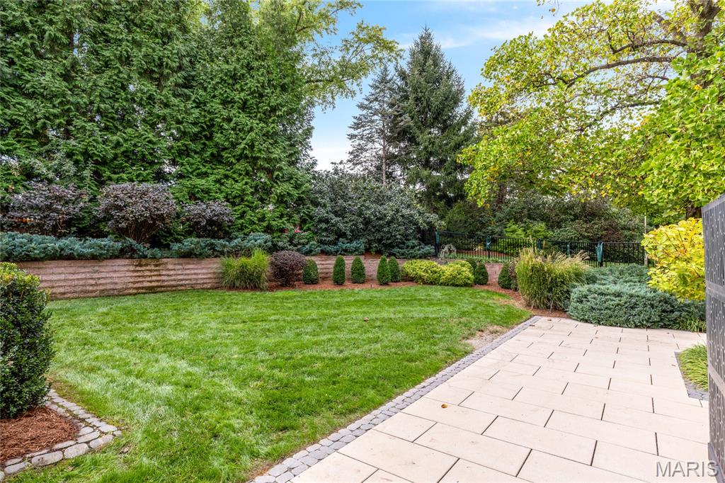 Photo 85 - Residential for sale – 29  Muirfield Lane  Town and Country, MO