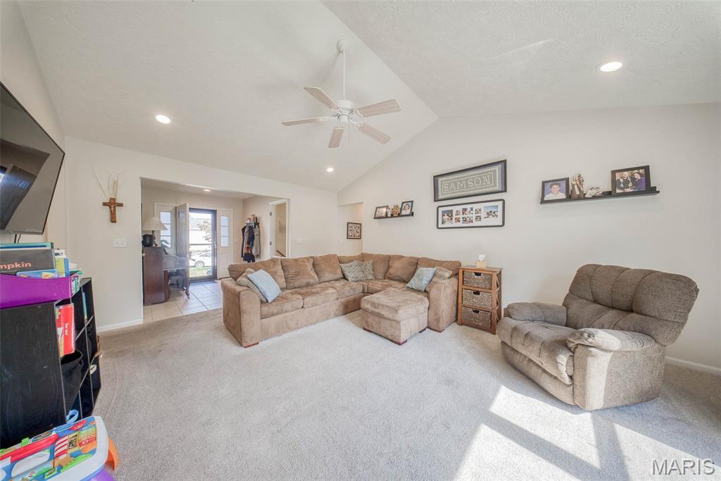 Photo 6 - Residential for sale – 1206  Casey Lane  Rolla, MO