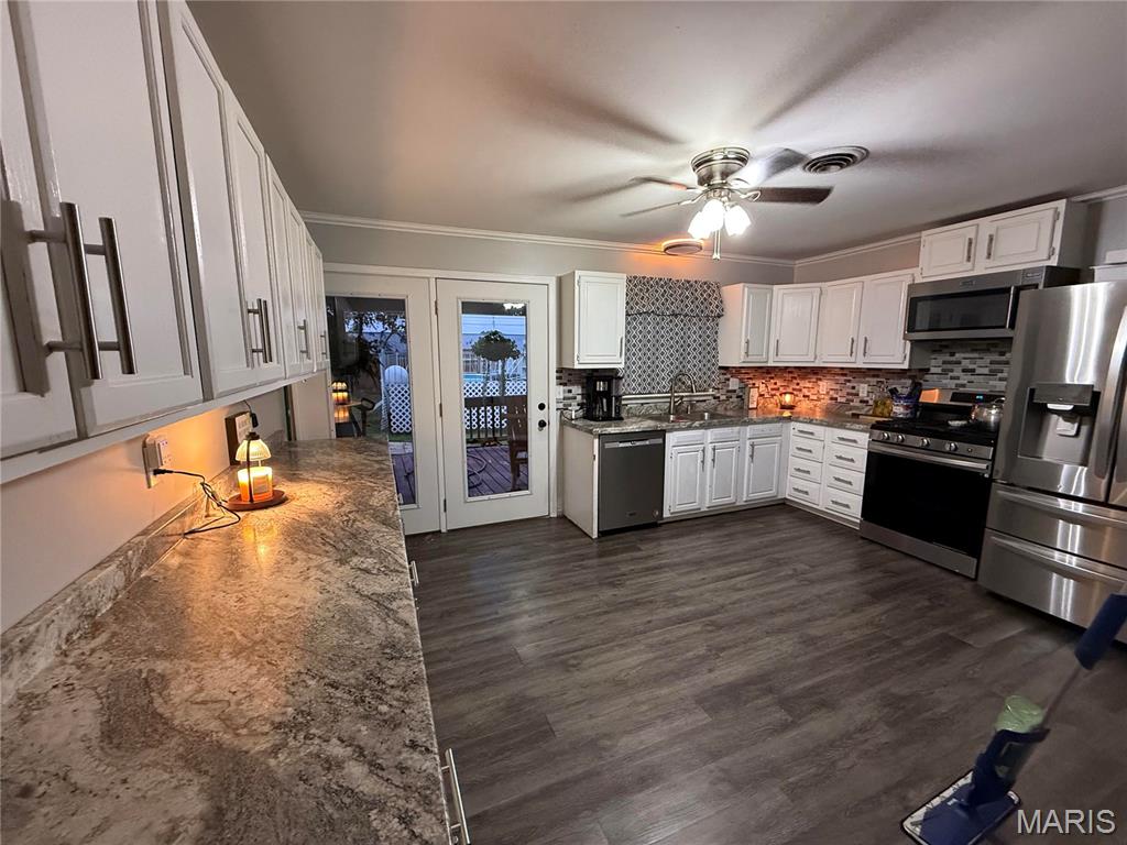 Photo 10 - Residential for sale – 1507  Roberts Street  Salem, MO