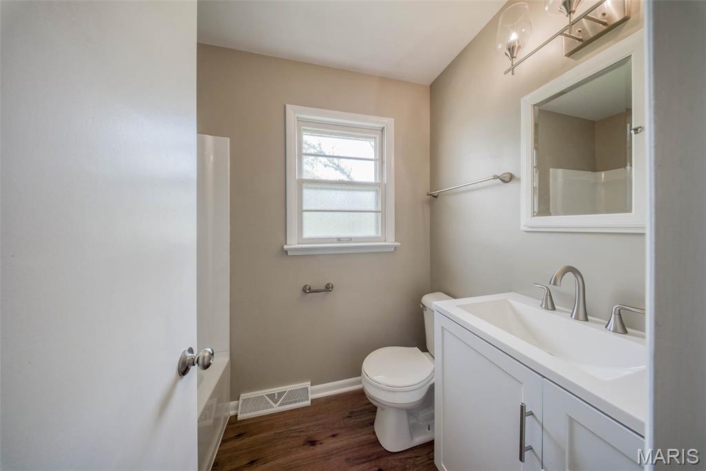 Photo 8 - Residential for sale – 8  Frost Drive  Rolla, MO