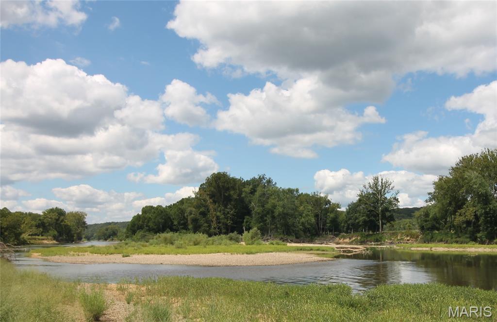 Photo 16 - Farm for sale – 16290  Maries Road 303   Vienna, MO