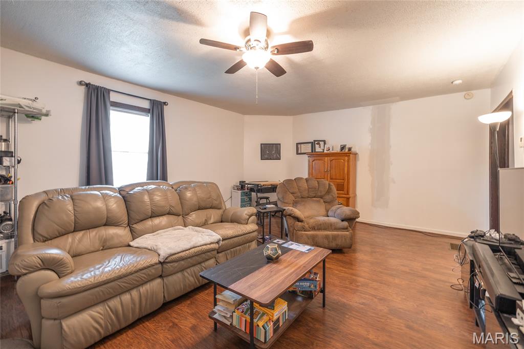 Photo 3 - Residential Income for sale – 204 N Olive   Rolla, MO