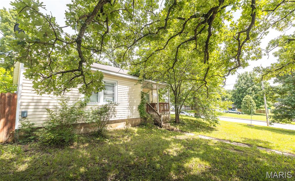 Photo 3 - Residential for sale – 2008  Vienna Road  Rolla, MO