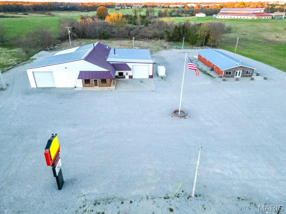 Residential for sale – 19243  EQUESTRIAN Road  Lebanon, MO