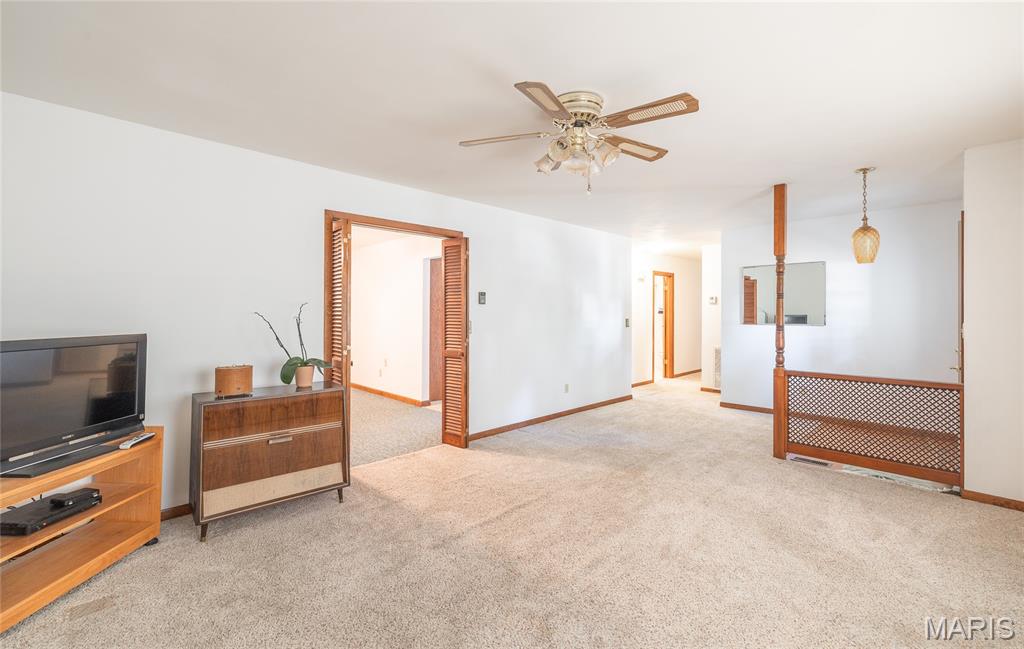 Photo 5 - Residential for sale – 10860  County Road 5280   Rolla, MO