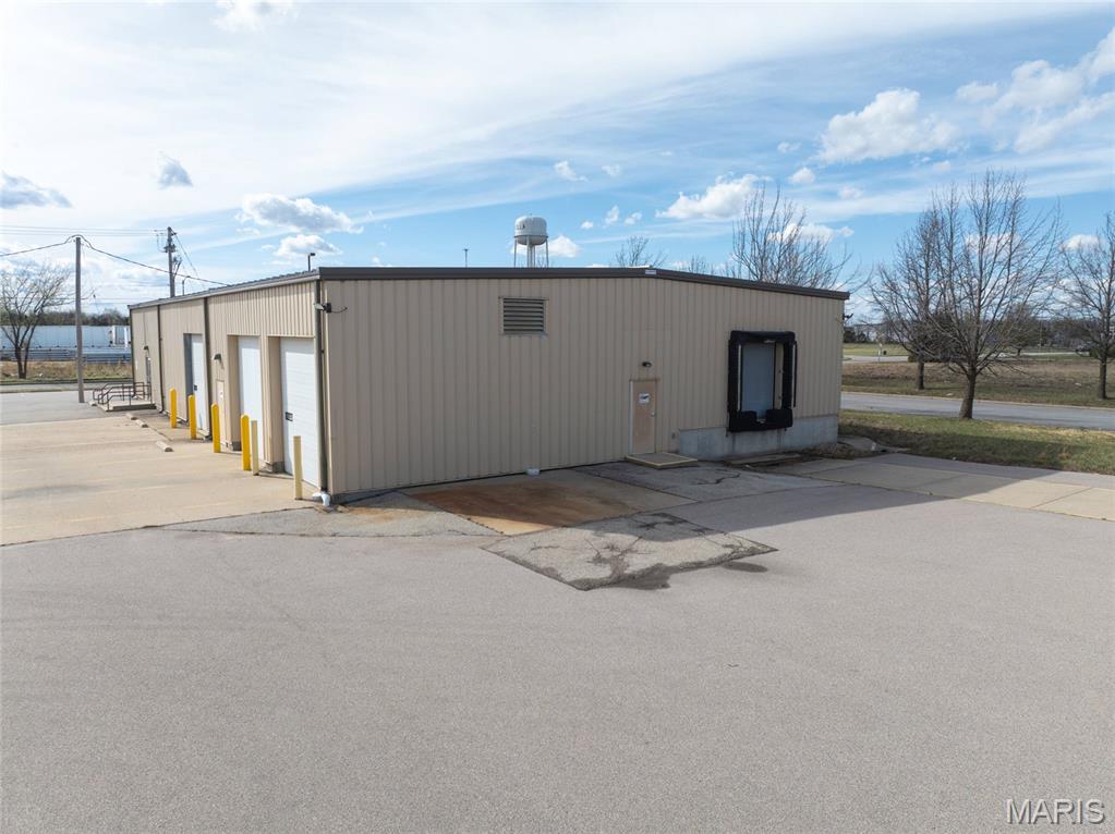 Photo 5 - Commercial Sale for sale – 3702  Hy Point Boulevard  Rolla, MO