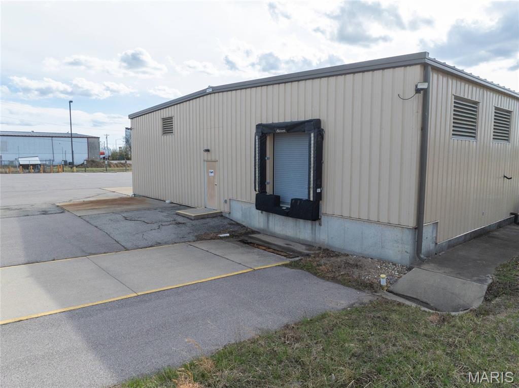 Photo 7 - Commercial Sale for sale – 3702  Hy Point Boulevard  Rolla, MO
