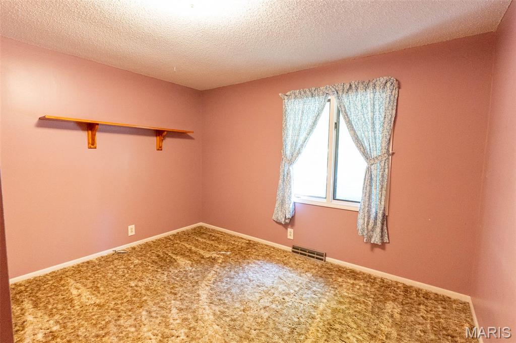 Photo 16 - Residential for sale – 10235  County Road 3070   Rolla, MO