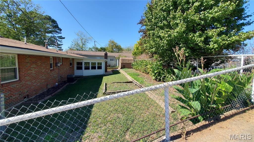 Photo 37 - Residential for sale – 102 W Center   Salem, MO