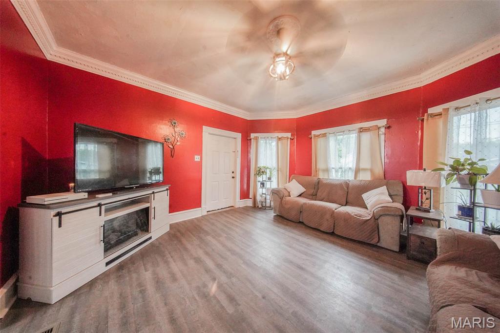 Photo 4 - Residential for sale – 103 S Pershing   Salem, MO