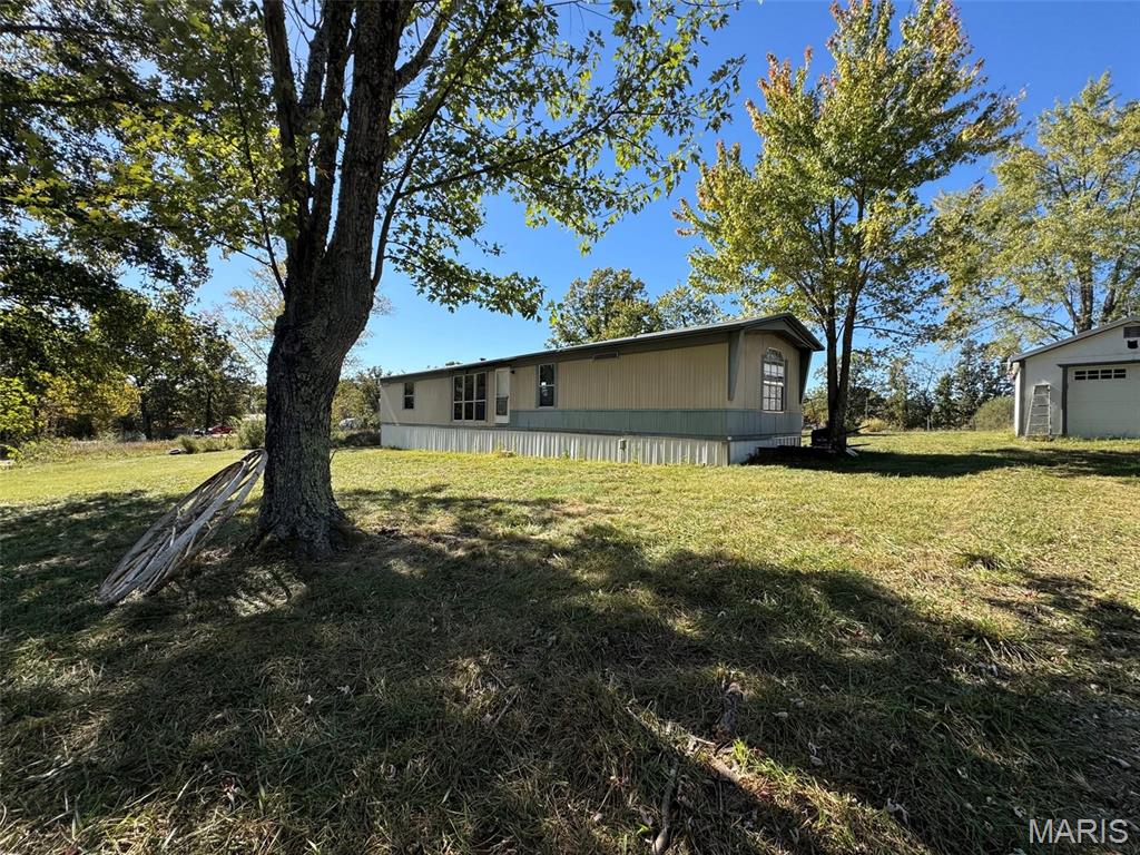 Photo 16 - Residential for sale – 97 S County Road 6170   Salem, MO