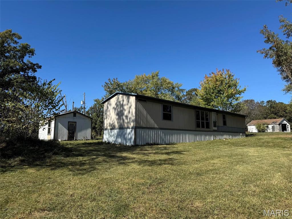 Residential for sale – 97 S County Road 6170   Salem, MO