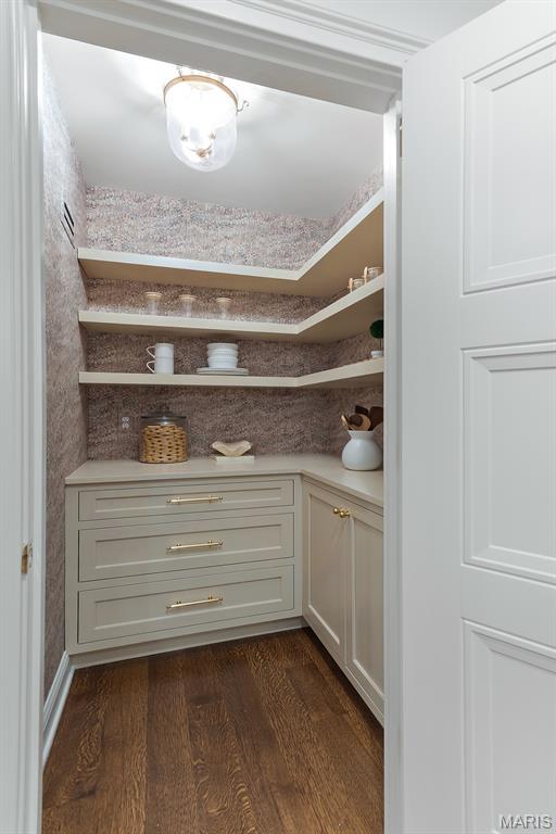 Photo 10 - Residential for sale – 61  Lake Forest Drive  St Louis, MO