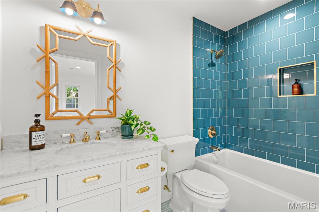 Photo 30 - Residential for sale – 61  Lake Forest Drive  St Louis, MO