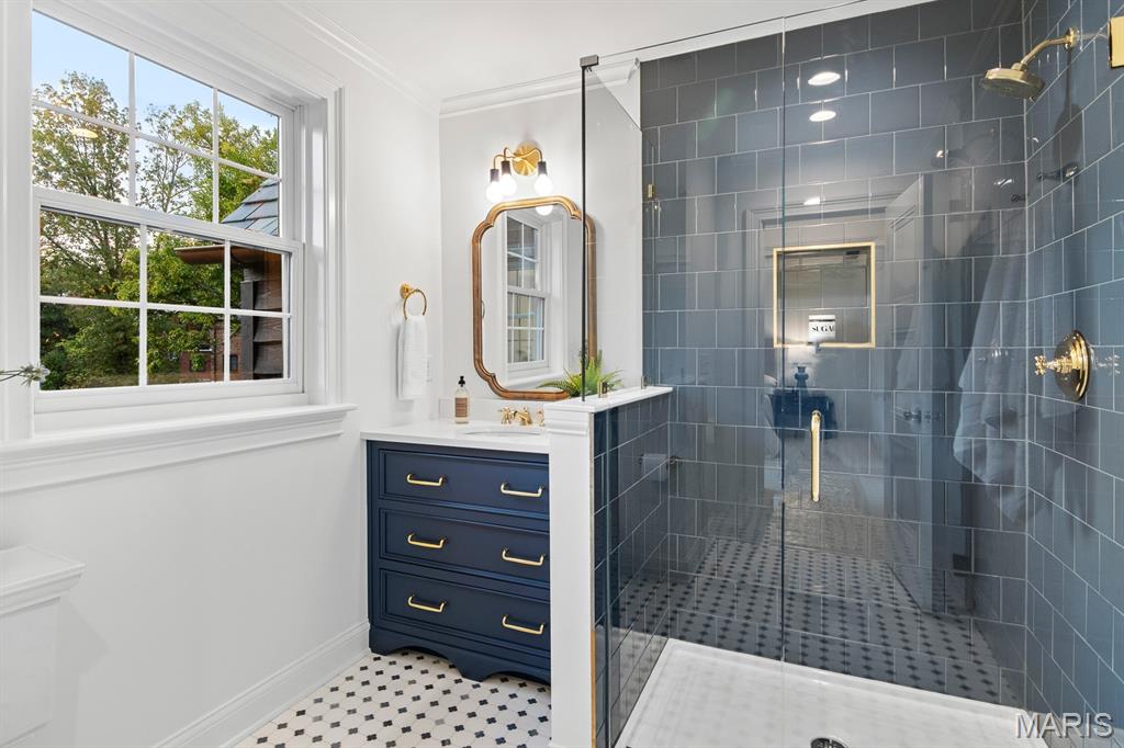 Photo 28 - Residential for sale – 61  Lake Forest Drive  St Louis, MO