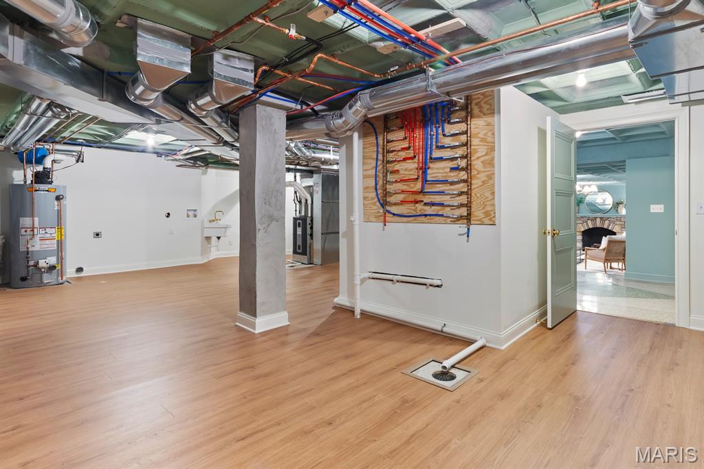 Photo 37 - Residential for sale – 61  Lake Forest Drive  St Louis, MO