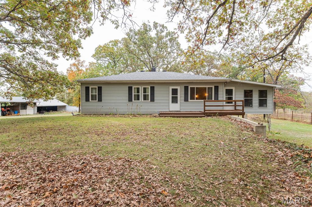 Residential for sale – 11276  State Route H   Belle, MO