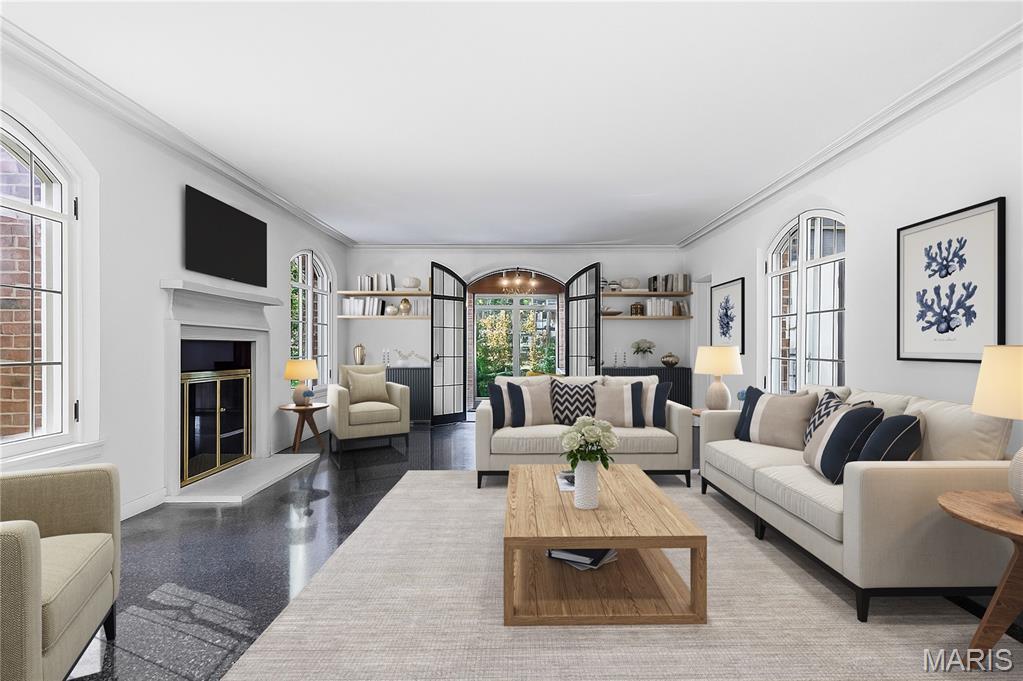 Photo 9 - Residential for sale – 8  Carrswold Drive  Clayton, MO