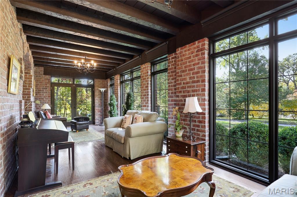 Photo 10 - Residential for sale – 8  Carrswold Drive  Clayton, MO