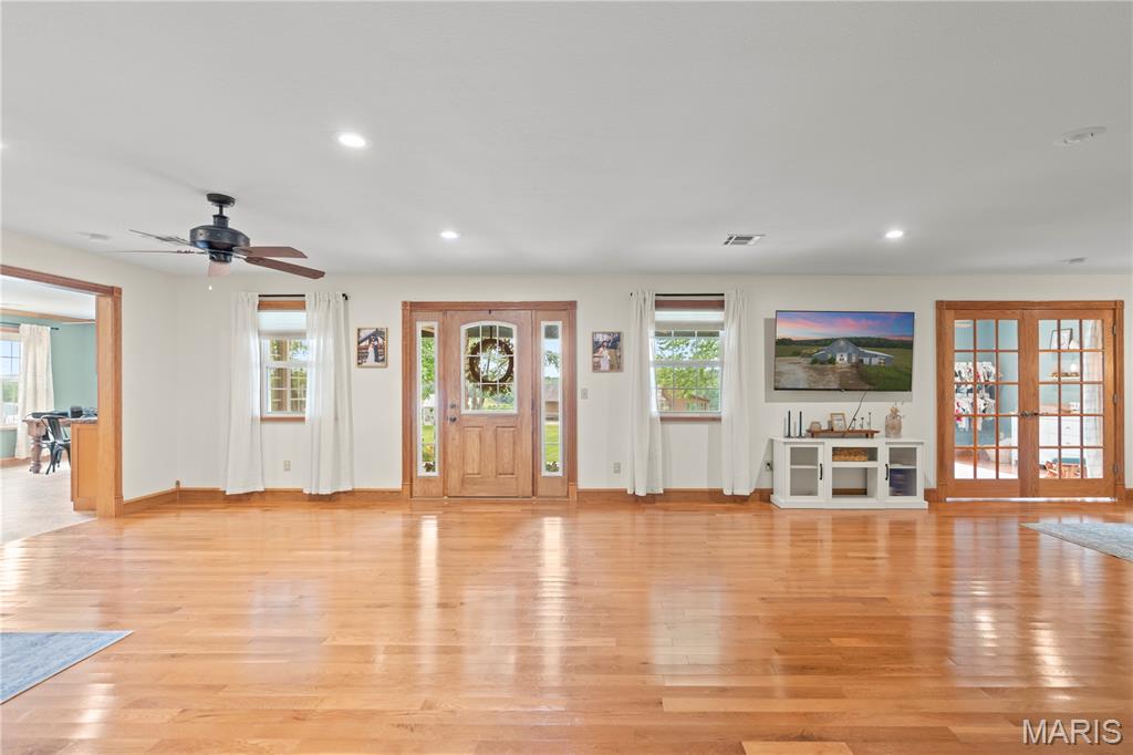 Photo 21 - Farm for sale – 22380  State Route P   St James, MO