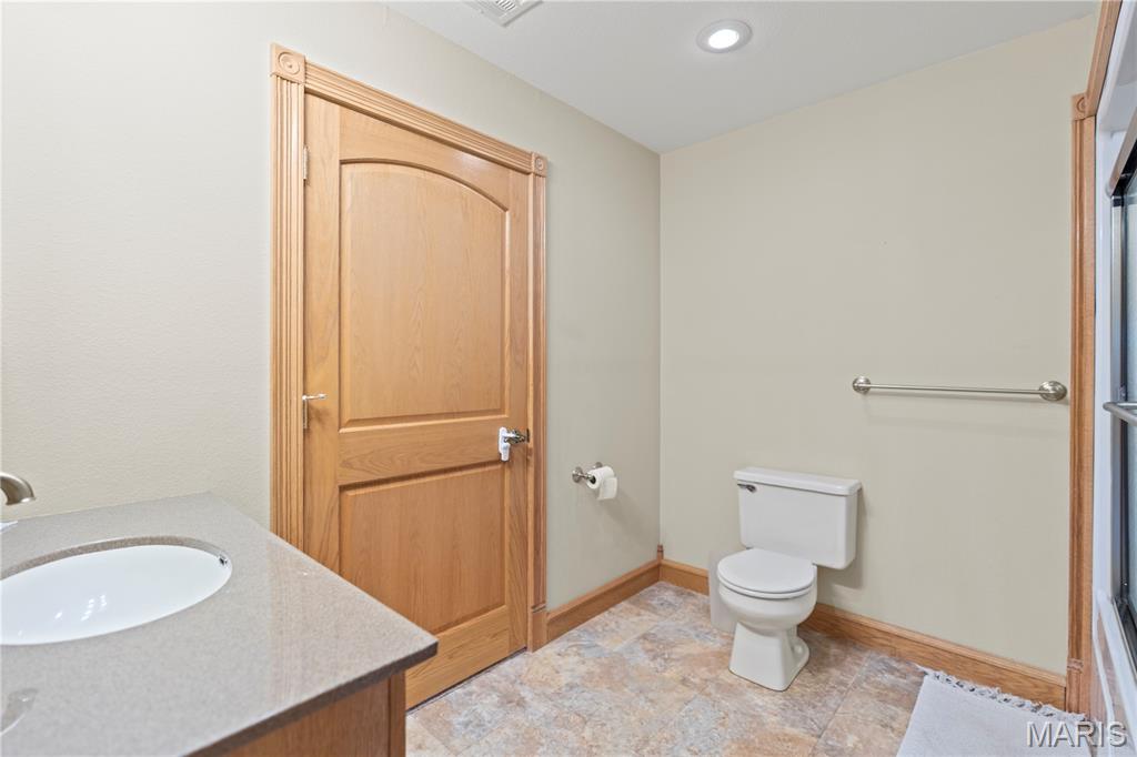 Photo 38 - Farm for sale – 22380  State Route P   St James, MO