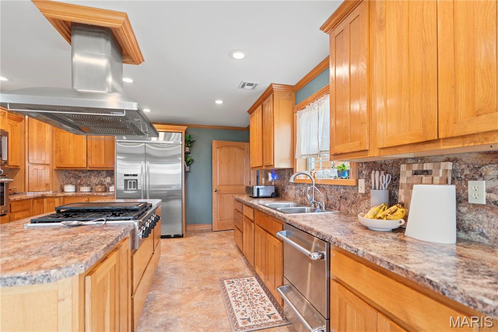 Photo 28 - Farm for sale – 22380  State Route P   St James, MO