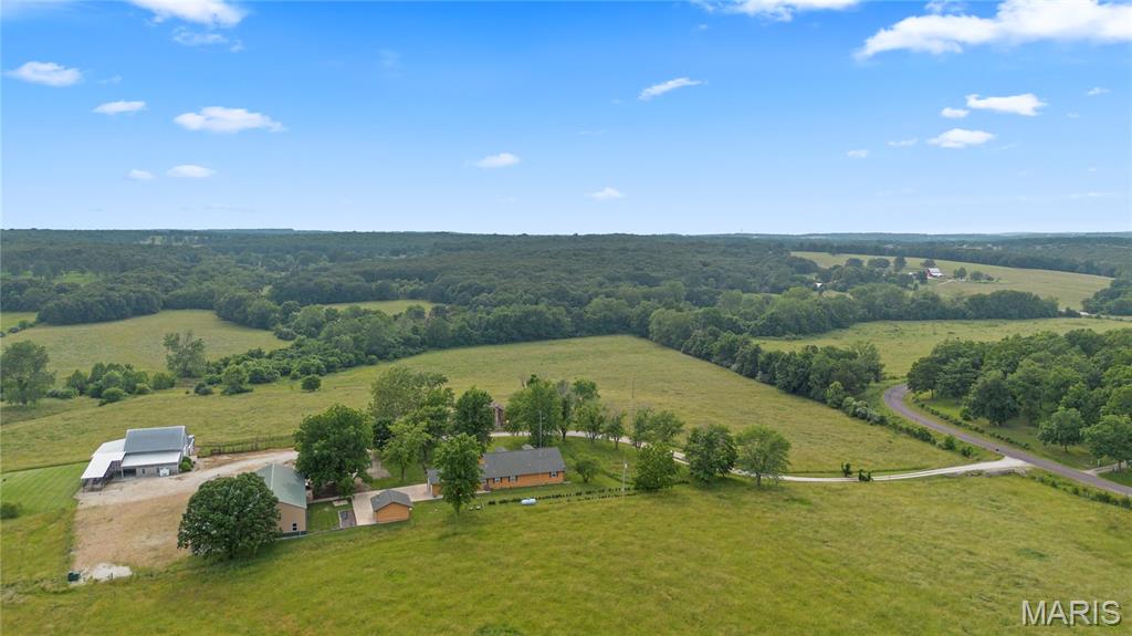 Photo 18 - Farm for sale – 22380  State Route P   St James, MO