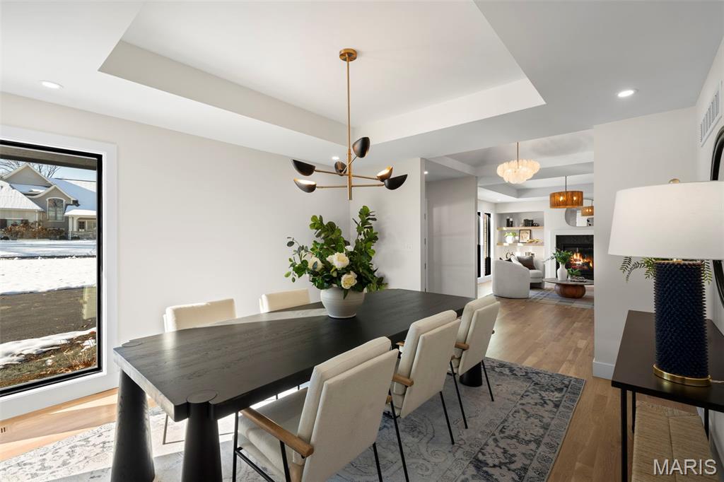 Photo 8 - Residential for sale – 1534  Woodgate Drive  Frontenac, MO