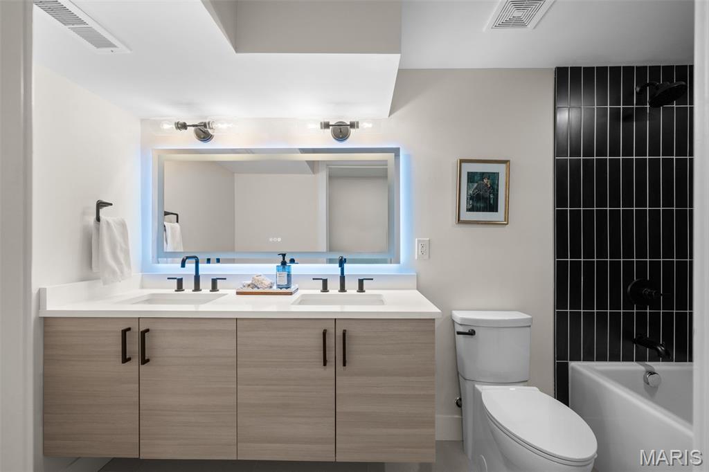 Photo 61 - Residential for sale – 1534  Woodgate Drive  Frontenac, MO