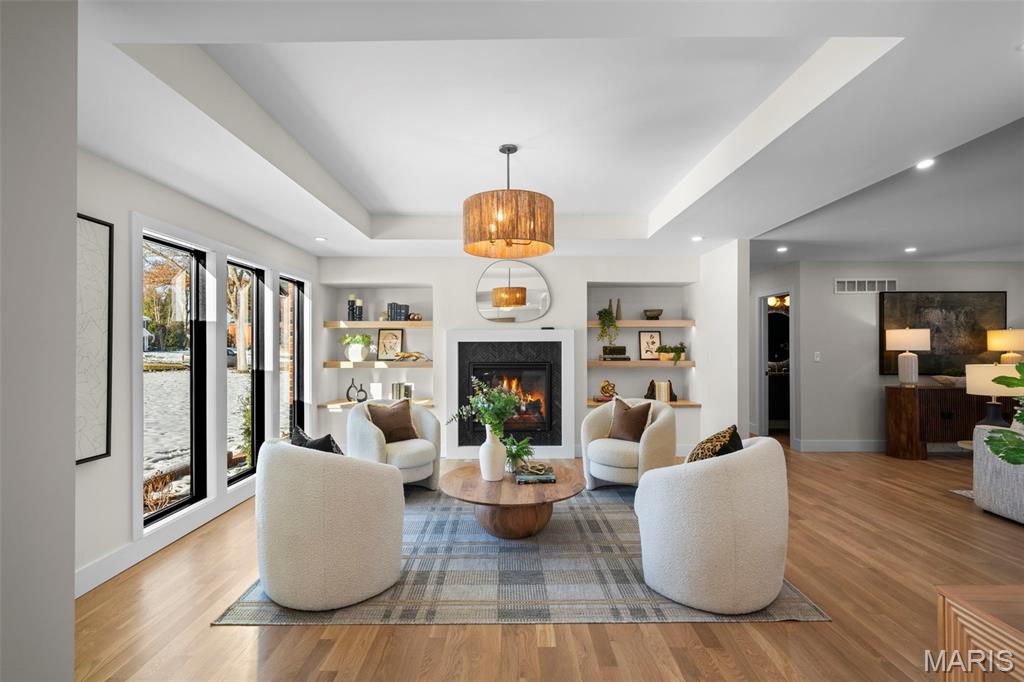 Photo 9 - Residential for sale – 1534  Woodgate Drive  Frontenac, MO