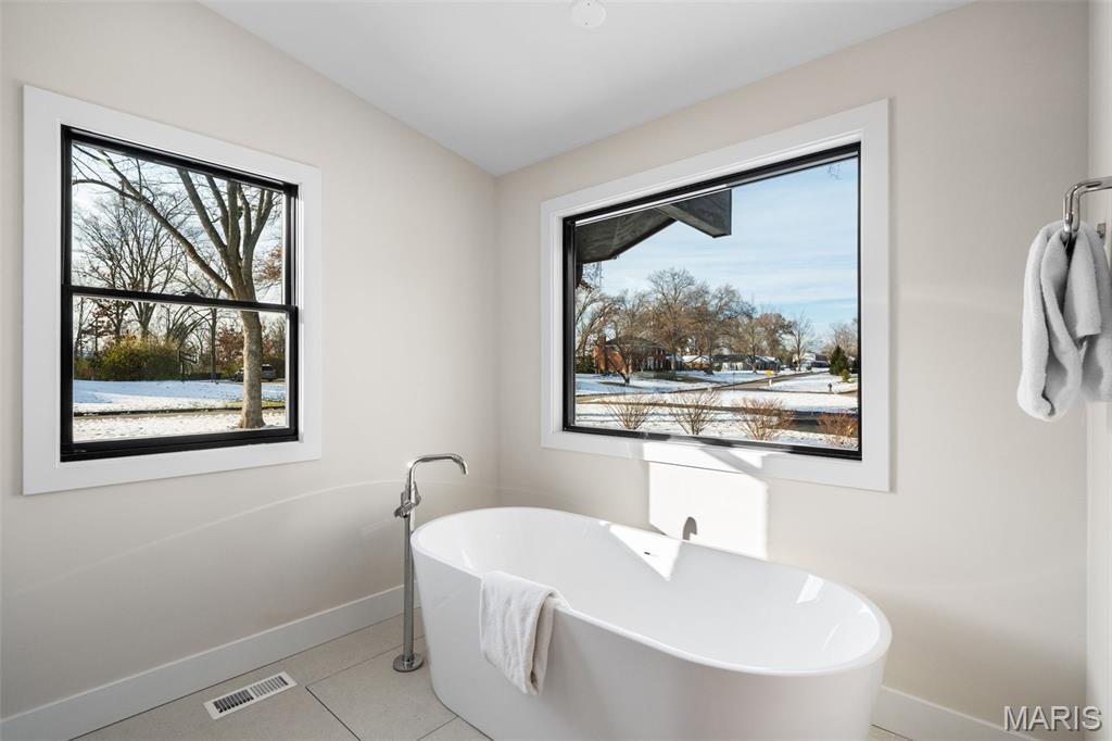 Photo 30 - Residential for sale – 1534  Woodgate Drive  Frontenac, MO