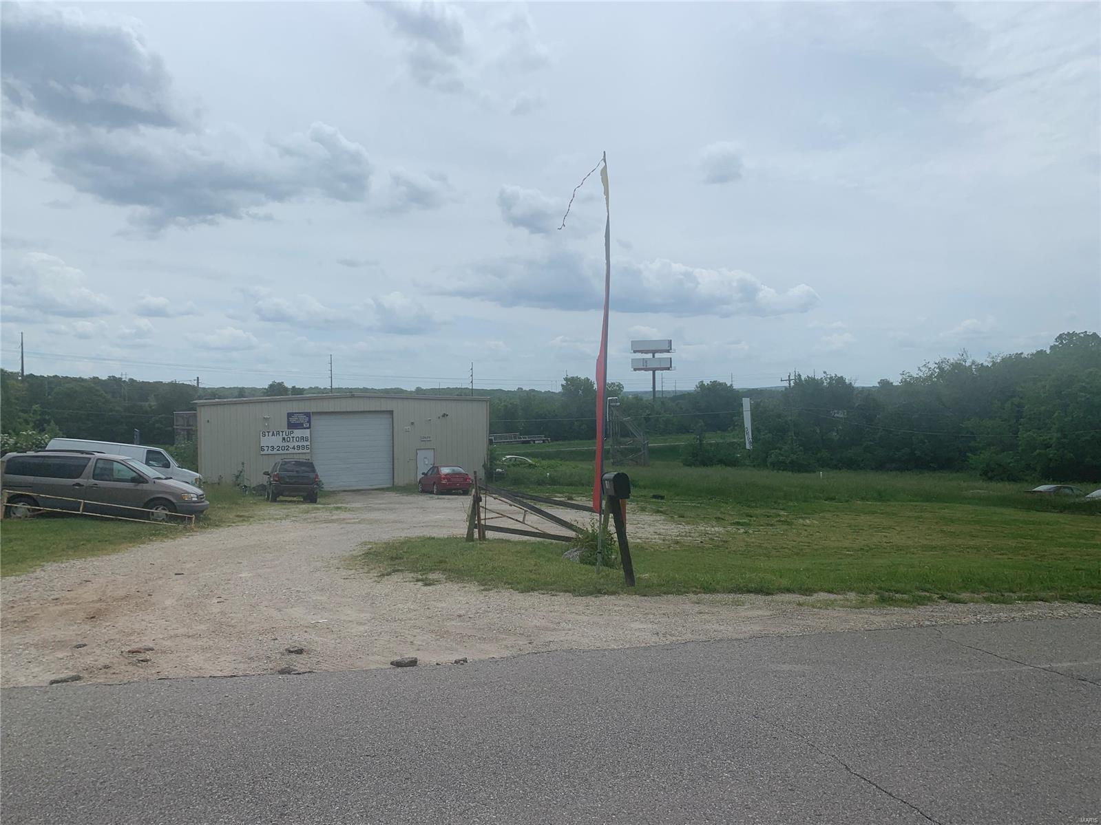 Photo 3 - Commercial Sale for sale – 10670  County Road 2000   Rolla, MO